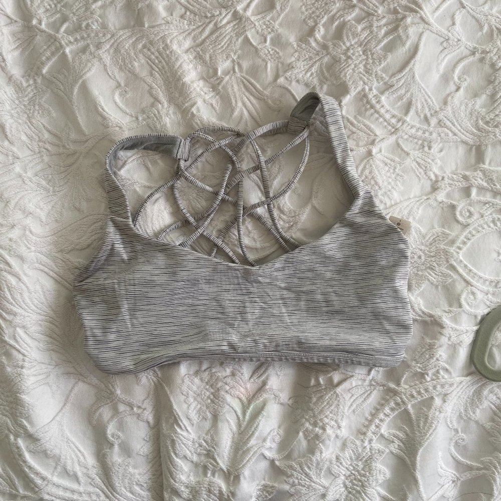 Lululemon bra
